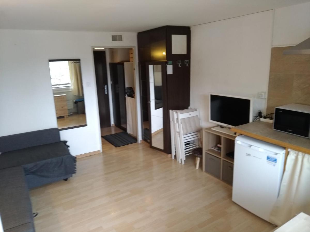 Studio Appartement Avec Piscine, Ski Porte Du Soleil Morgins, Ps3 Games, Wash & Bring Sheets Bagian luar foto